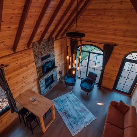 Kirsal Silence Hotel *